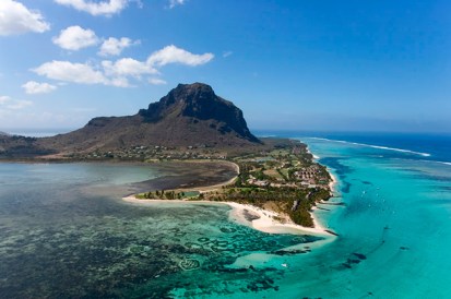 UnderwaterWaterfall3333